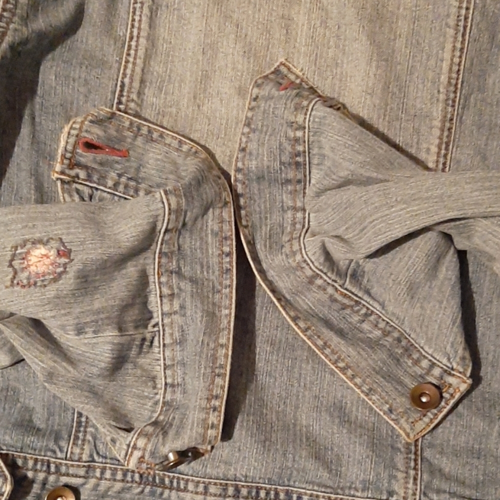 Jean jacket - Picture 5 of 7